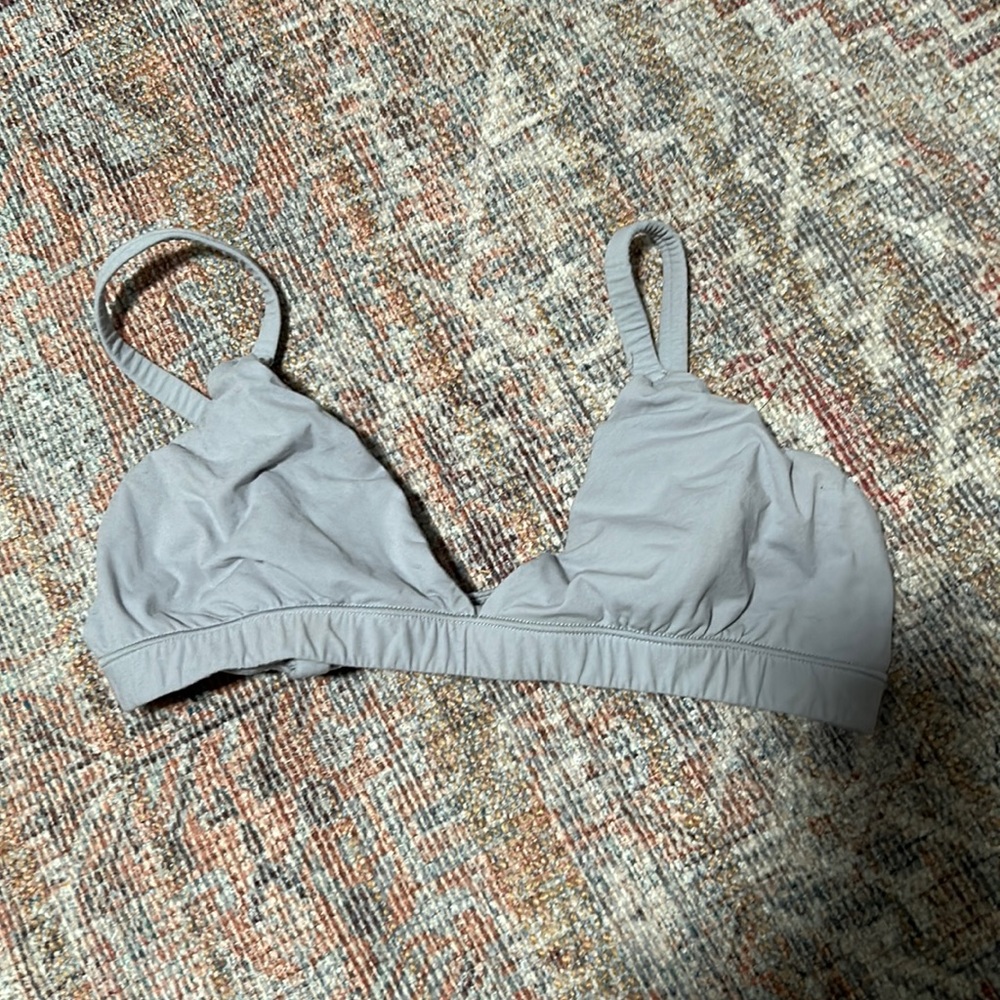 Skims bra